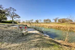 Blanco Riverfront Historic Home, 3 Mi to Downtown! - Image 3