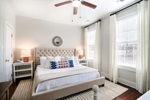 Gallery Stays - Spartina - King size beds - Image 2