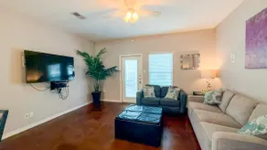 Belle nouvelle maison de ville 3/3 avec piscine d'eau salée! - Image 5