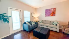 Belle nouvelle maison de ville 3/3 avec piscine d'eau salée! - Image 4
