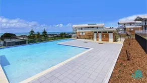 Beachside Oasis - Caves Beach - Image 4