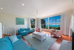 The Power House Airlie Beach - Image 2