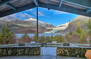Quaint Juneau Apt w/ Scenic Mountain Surroundings! - Image 2