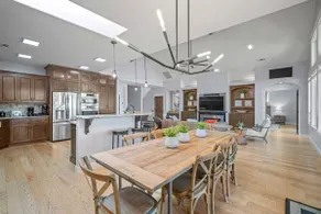 Ultimate River House-20 mins to Bachelor. Old - Image 4