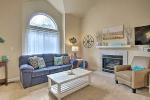 Pool Access, Deck & Grill: Ocean Pines Getaway - Image 4