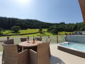 Llyn Conwy Lodge - Image 5