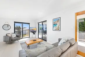 Tomaree Road 16 - Image 2