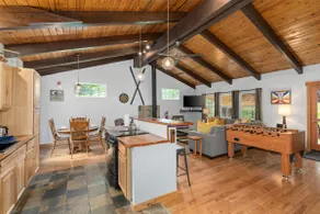 2BR Cabin w/ Hot Tub, Near Leavenworth - Image 2