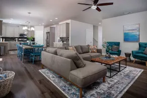 Superb New Construction, Pet Friendly, Hot Tub, Ping Pong, Near TopGolf, Under 15 Miles to Portland - Image 2