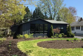 Pet friendly walk to Saugatuck hot tub - Image 2