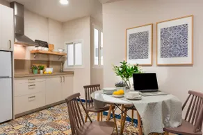 Beautiful Apartment 2 Bd in the Center of Malaga Picasso II - Image 4