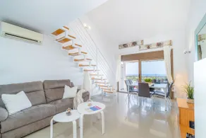 0160-PORT GREC Apartamento con WIFI, Smart TV, vista al canal y al mar - Image 2