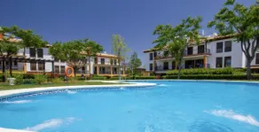 Stunning Garden Apartment - 6 people - HEN01 - Image 3