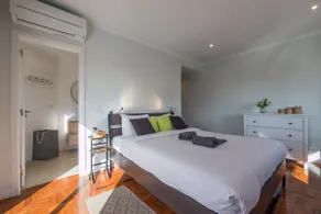BeGuest Sun & Pool House - Image 4