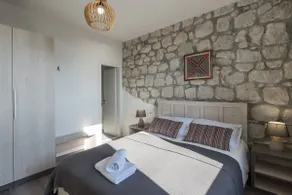 Villa avec terrasse, barbecue et jardin | Vue sur l'eau - Image 5