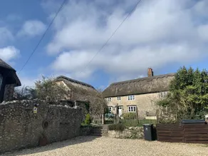 Large 15th C Farmhouse, 4m Lyme Regis, Sleeps 9 - Image 2