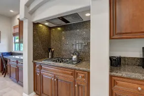 Resort Style Home with 5 Bedrooms and a Private Pool! ID147 - Image 5