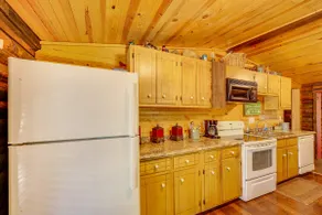 Arkansas Log Cabin Rental Near Lake Greeson! - Image 2