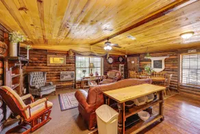 Arkansas Log Cabin Rental Near Lake Greeson! - Image 5
