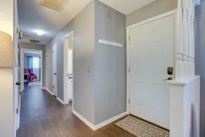Norman Home w/ Yard, Walk to Park & OU Campus! - Image 4