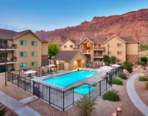 4-G Ancient Art Redcliff Condo (2nd Flr/Pool Side) - Image 3