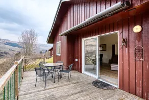 Kingfisher Lodge with sensational loch views - Image 4