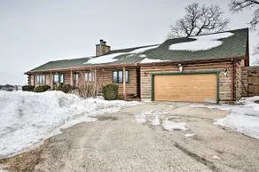 7-Acre Working Farm Near Lake Geneva: Pets Welcome - Image 5