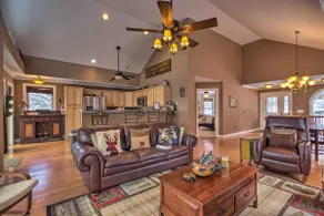 Family Home w/ Decks & Sunset Views in Beech Mtn! - Image 5