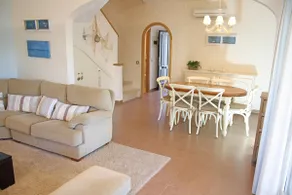 Martín Pescador seafront house - Image 5