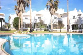 Martín Pescador seafront house - Image 3