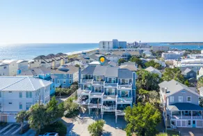 Relaxing townhouse with beautiful ocean views and just steps to the beach! - Image 3