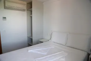 Macuco Residence - 1 Comfort Room - Image 3