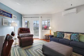 105 Pointes North Inn - Image 3