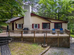 Riverside Cottage with 2 Kayaks & Canoe - Image 2
