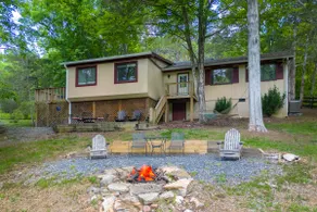 Riverside Cottage with 2 Kayaks & Canoe - Image 4