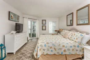 St Simons Family Friendly Beachfront Condominium! - Image 4