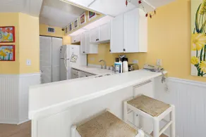 Oceanfront Condominium with community pool! - Image 4