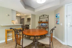 Spacious Oceanfront Condominium - Image 2