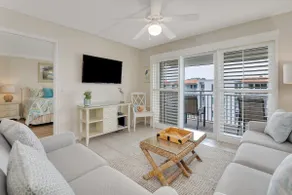 Golden Isles Spacious Beachfront Condo - Image 2