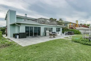 Beach Front Home - 6 BR - Private Beach Access - Image 3