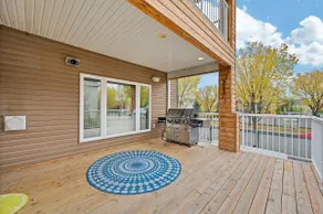 Cove - Huge Estate! King Beds, Games Room & BBQ - Image 5