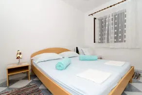 Apartments Maruška - Zwei-Schlafzimmer-Apartment mit Balkon und Meerblick - Image 5