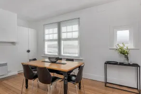 Best on Letitia Central spacious stylish sleeps 6 - Image 3