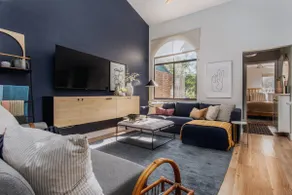 Stylish w firepit, close to UF & central, pets ok! - Image 4