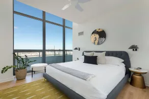 33rd-Floor Penthouse with Breathtaking Views - Image 3