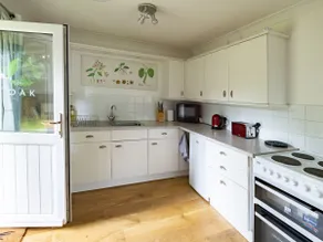 Holiday Home Ash Cottage by Interhome - Image 4