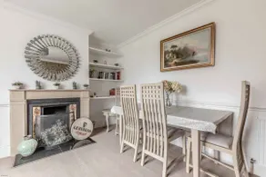 Windsor Town Centre Victorian townhouse sleeps 6 - Image 4