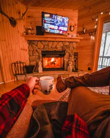 Motel Long Lake ADK Cozy Winter Cabin w/Fireplace - Image 5