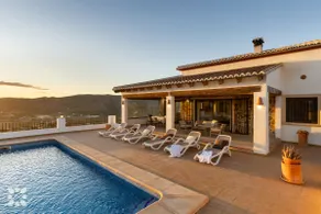 Villa Sapphire by Abahana Villas - Image 2