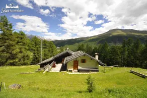 Hanzel & Gretel Gretel by Livigno Accomodation - Image 4